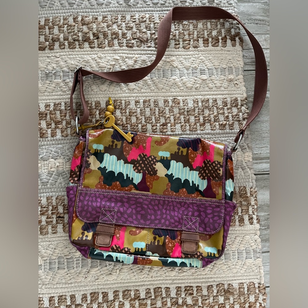 Fossil Key-Per Coated Canvas Leather Trim Messenger Crossbody Bag Fall Floral